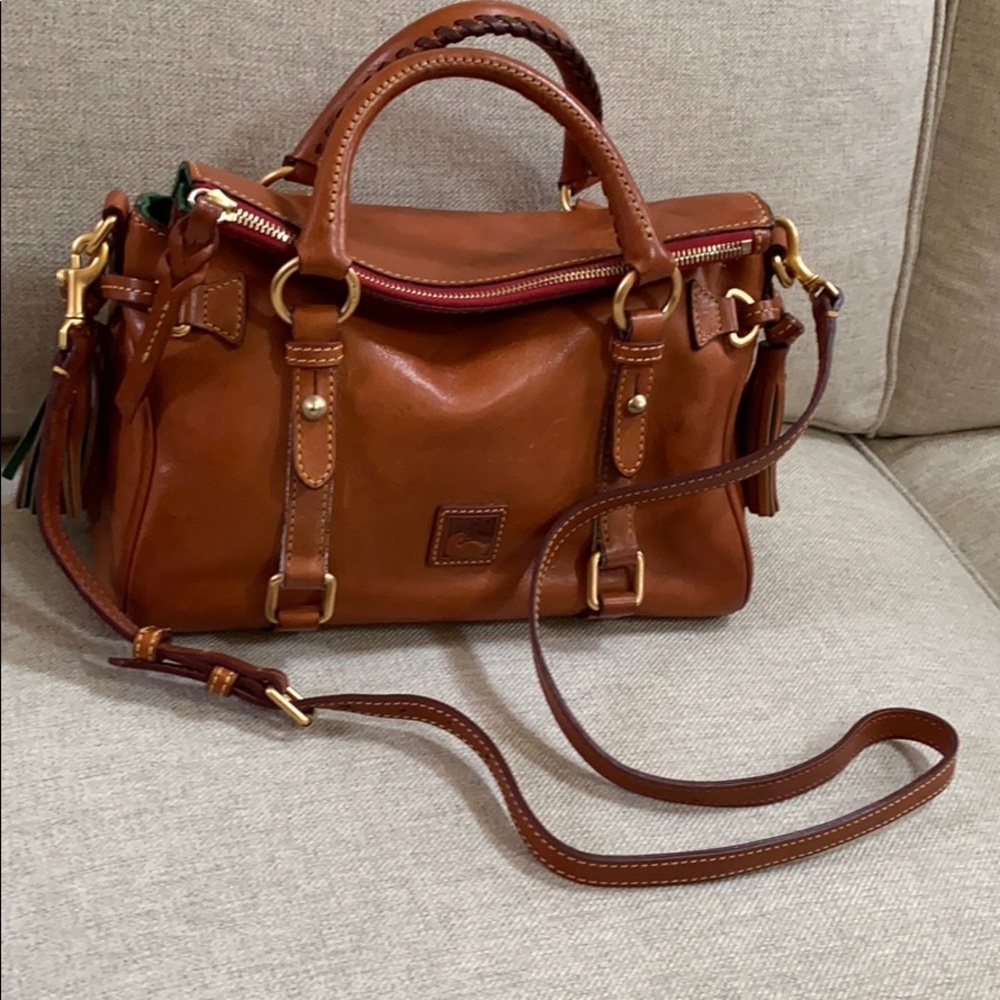 Dooney and Bourke Tan Florentine purse